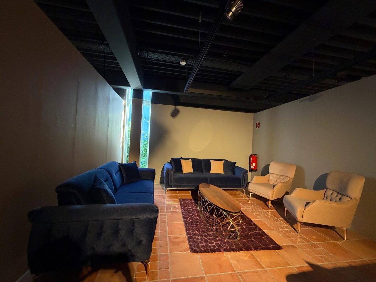 Evora Sofa Set